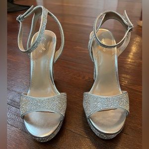 Qupid sparkly heels. Size 7
